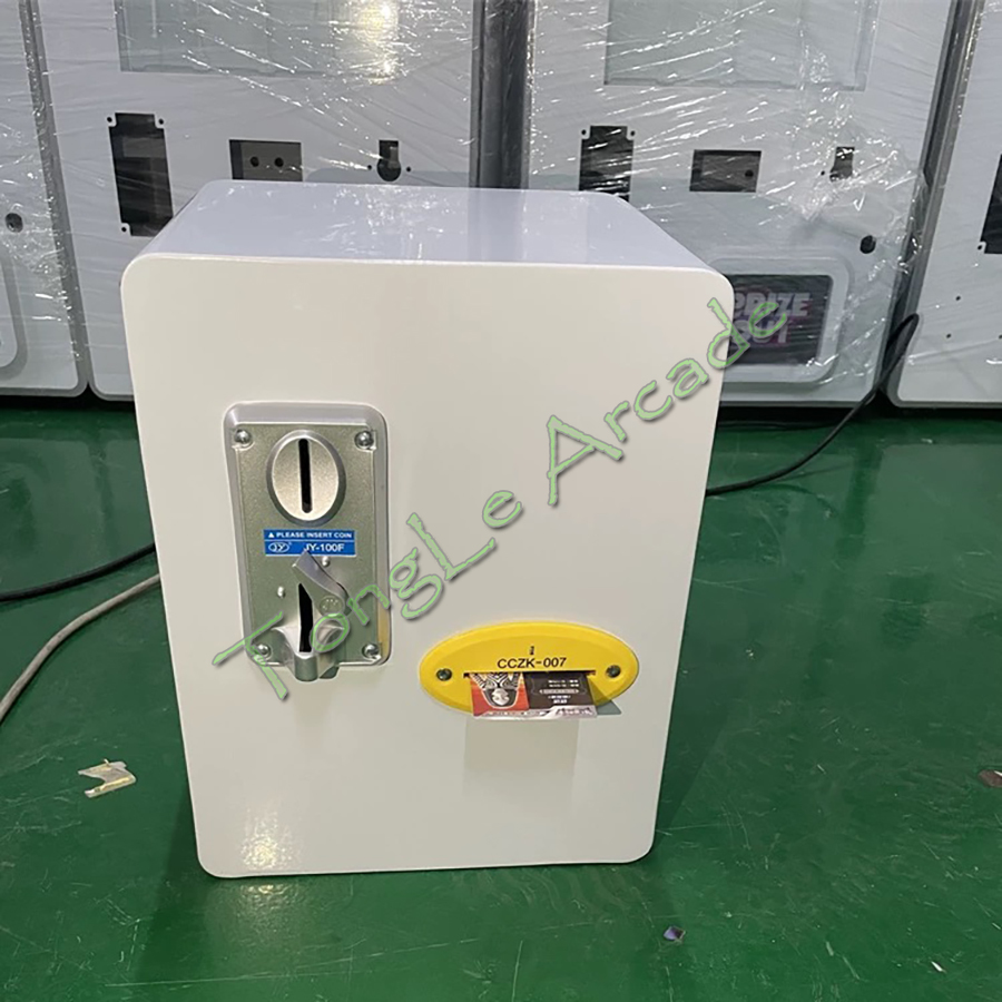 Card Vending Machine Art Card  - مراجعة Arcade Card Vending Machine وسعره