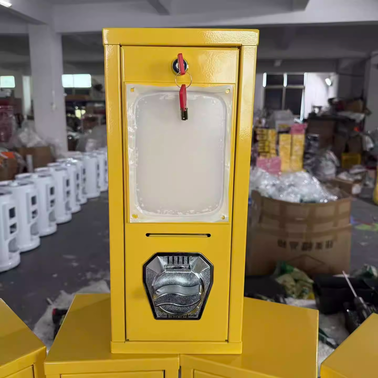 Outdoor arcade card twisting m - مراجعة Arcade Card Vending Machine وسعره